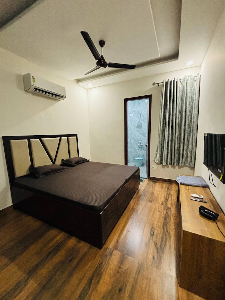 Stay Royal BNB - Luxury Villa