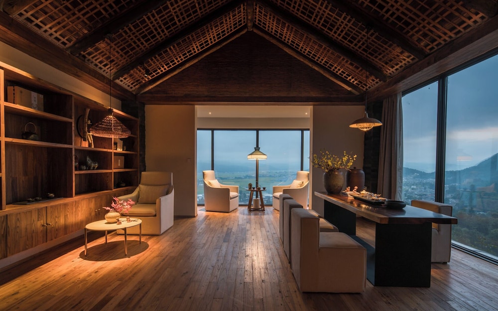 Tengchong Budu Hot Spring Resort Hotel