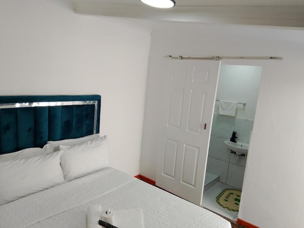 Duminy Guest Lodge