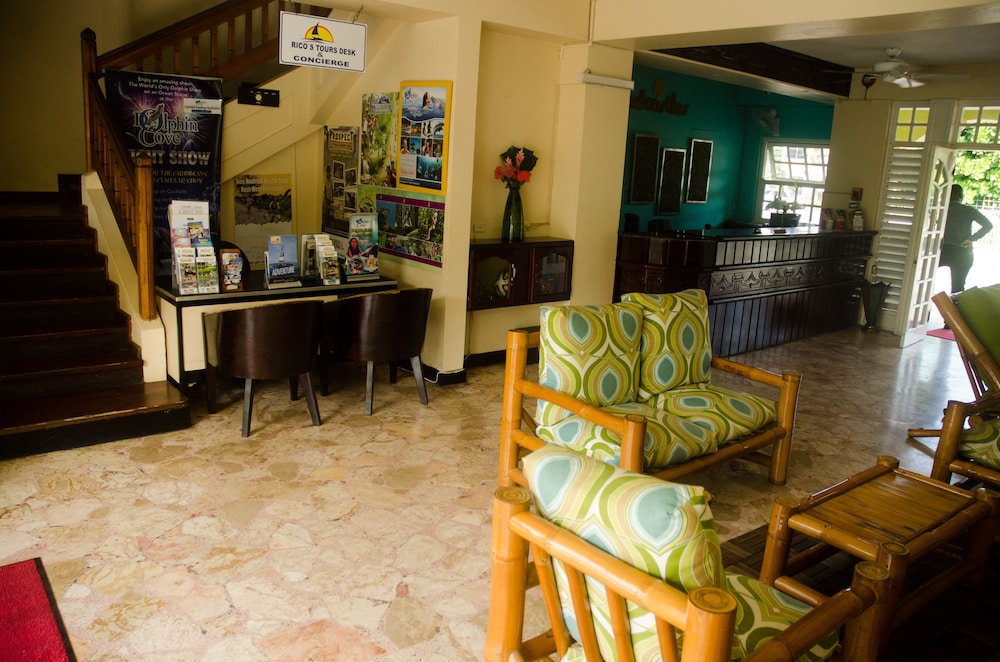 Sandcastles Beach Resort