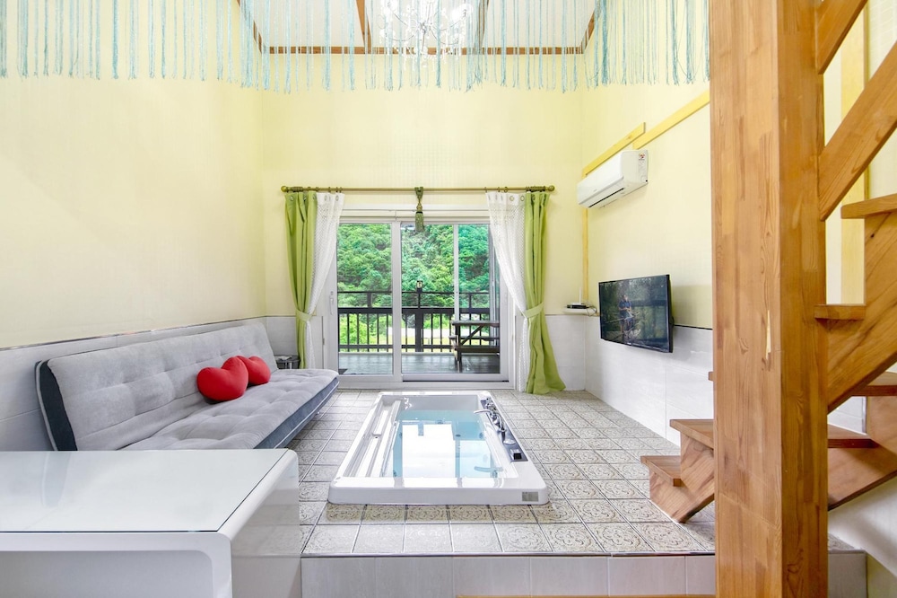 Gapyeong Violet Pension