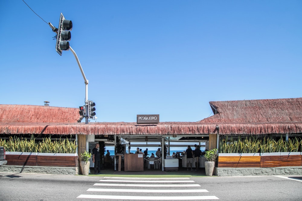 Flat Barra First