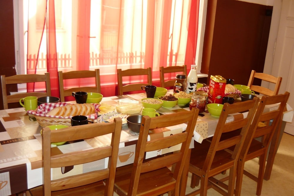 Photo 33