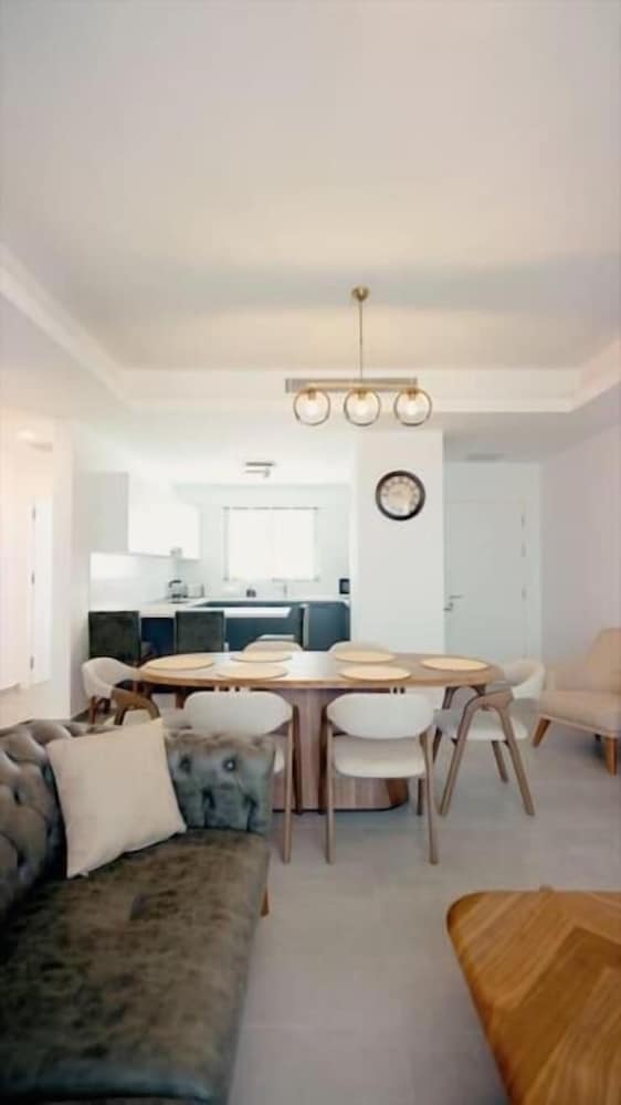 Two Bedroom Stylish Apartment With sea and Mountains View!