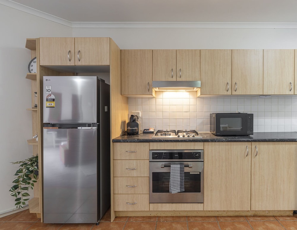 Kozyguru | Redfern | Cozy Apt Near Train Station
