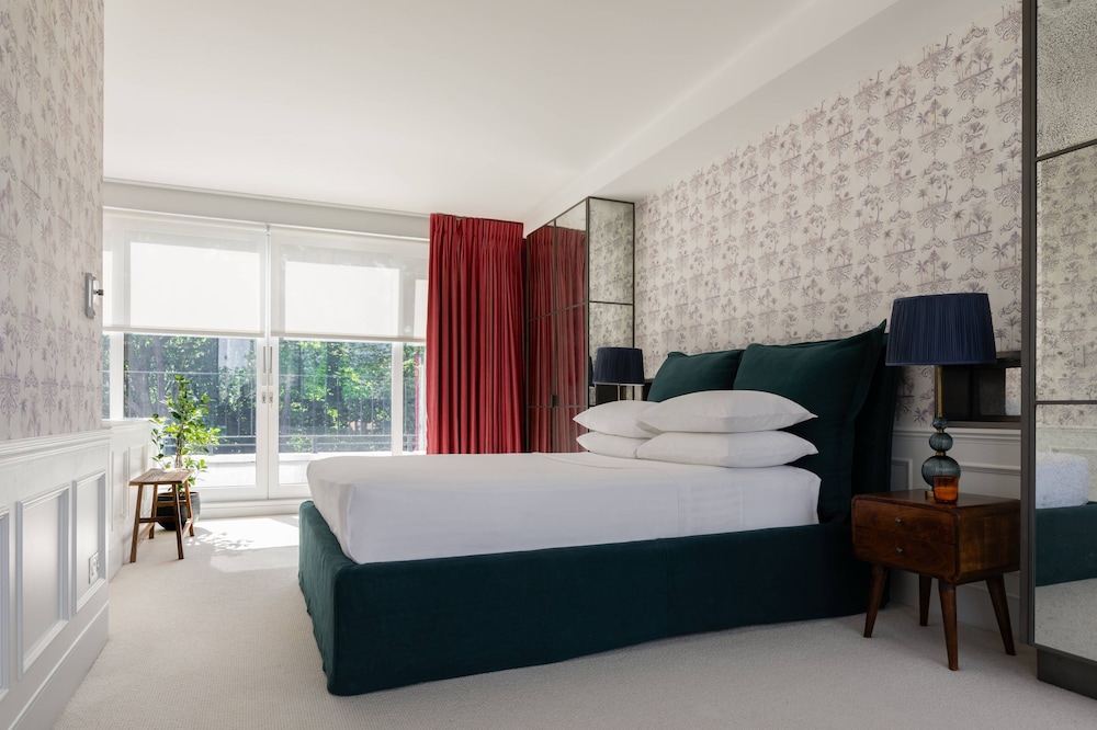 Maida Avenue II by Onefinestay