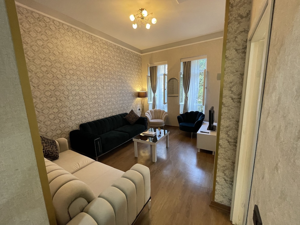 Moda Suit - Image 89