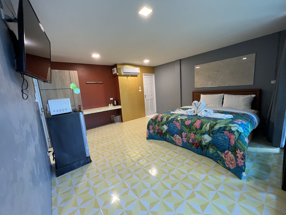 Ton Pling Khao Lak Villa view 5