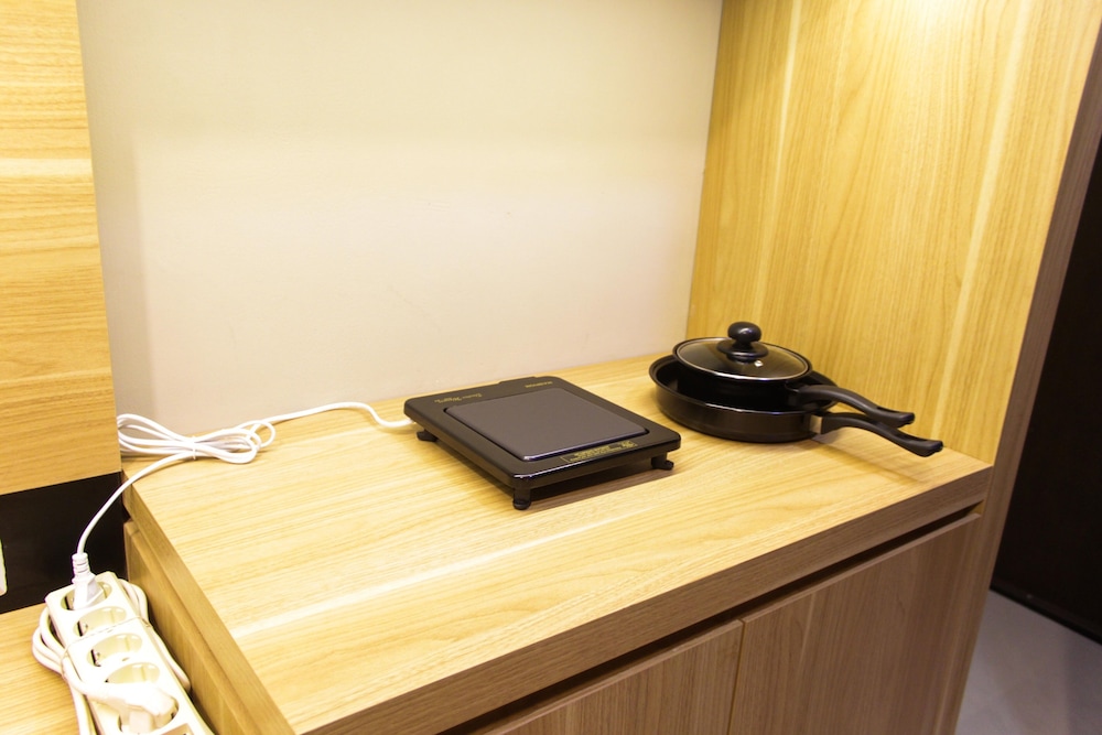 Cozy and Comfortable Studio (No Kitchen) Apartment at Mustika Golf Residence view 5