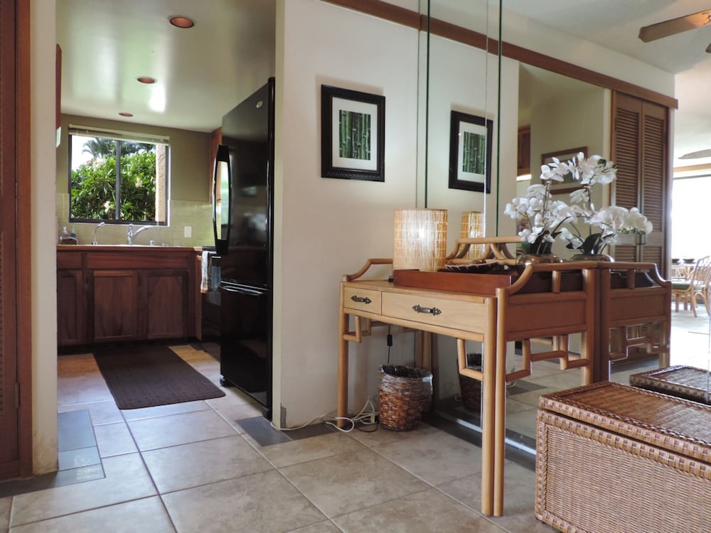 Polo Beach Club Vacation Rentals - APlus Resorts