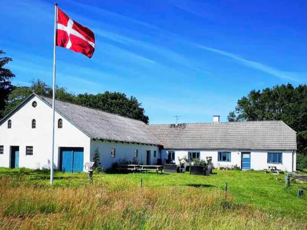 5 Star Holiday Home in Frostrup