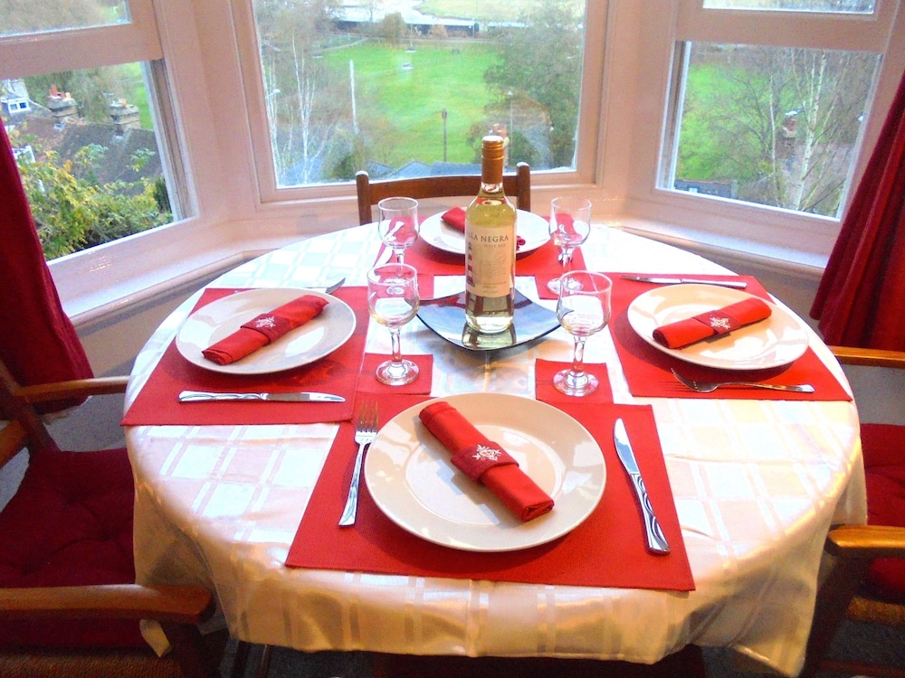 Seaview Cottage
