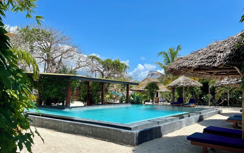 Baobab Bungalows