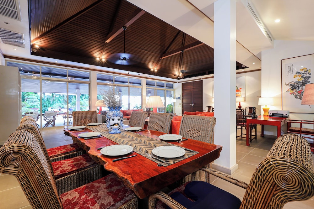 Katamanda seaview villa Kinnaree near Kata beach