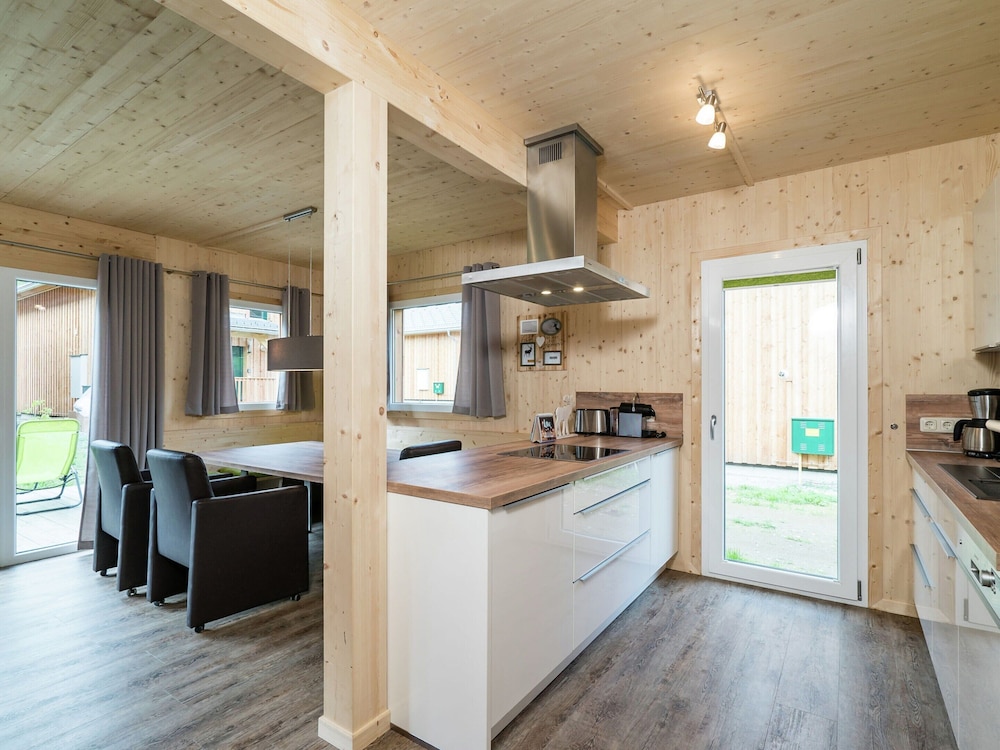Majestic Chalet With Sauna