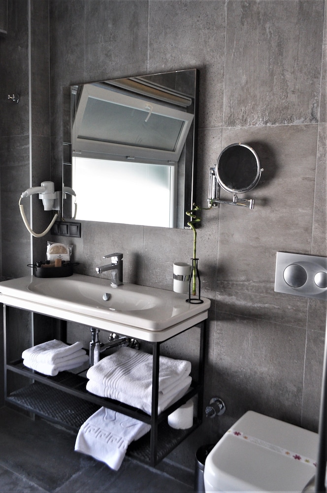 Skopea Inn Exclusive - Image 61