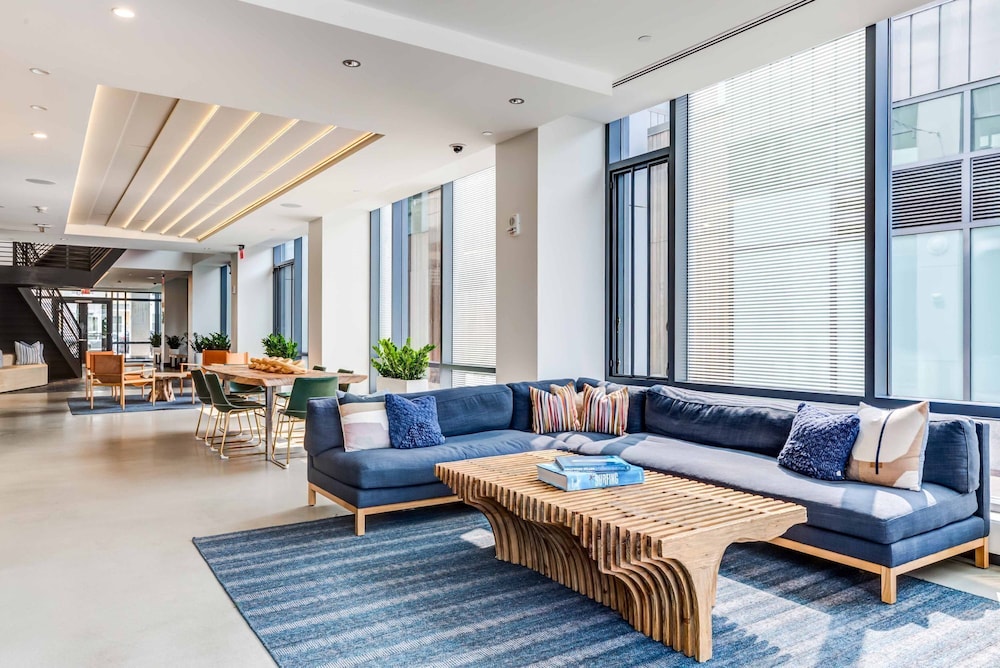 Luxury Apartments by Hyatus Downtown Boston