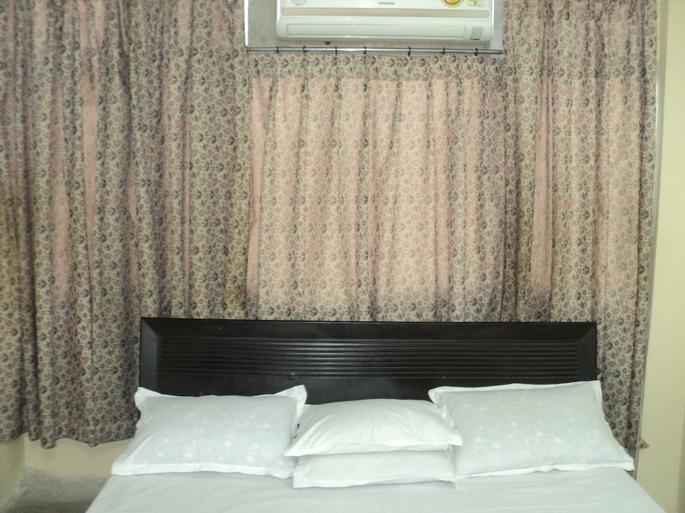 Royal Guest House