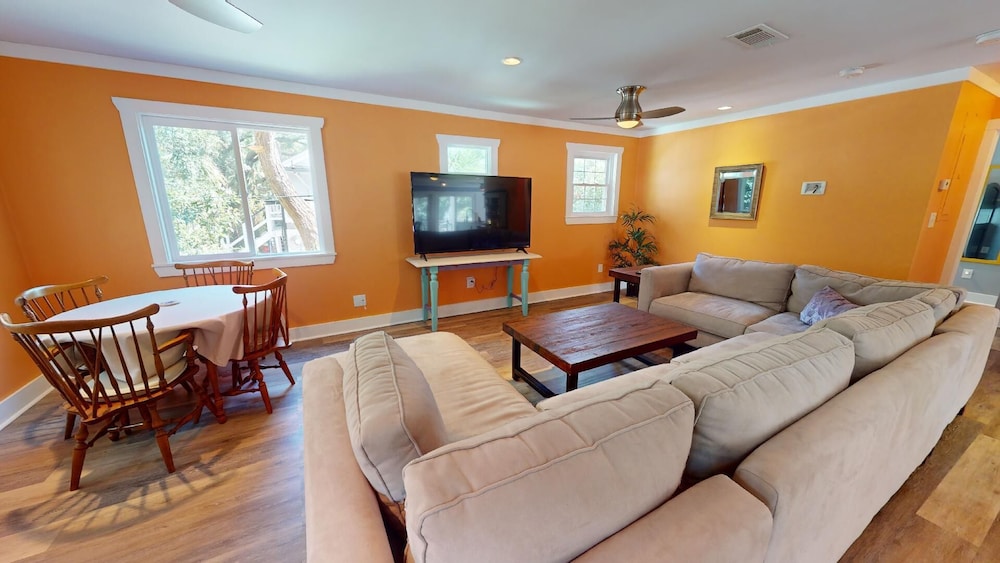 1004 2nd Avenue by Tybee Vacation Rentals