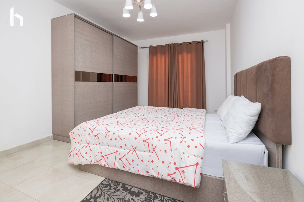 Family stay Apartment in Rehab city
