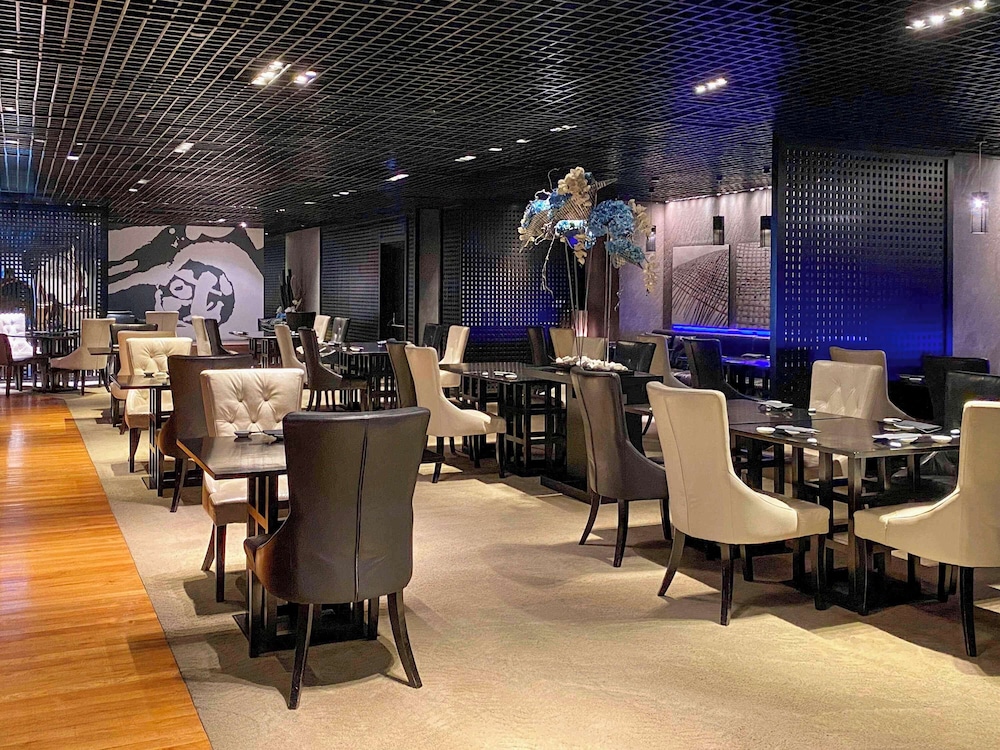 Swissotel The Stamford Singapore 63