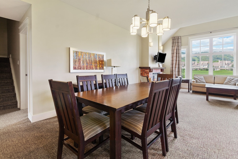Rivergrass Condos