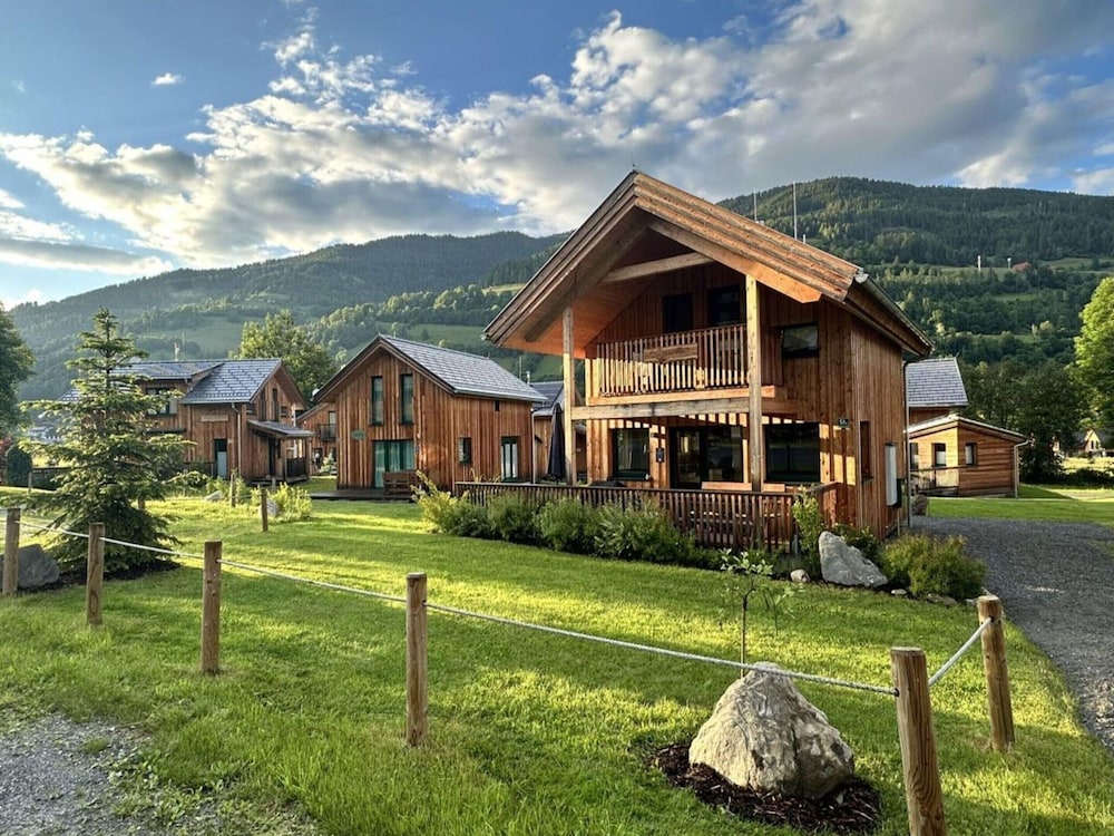 Appealing Chalet Near ski Slope