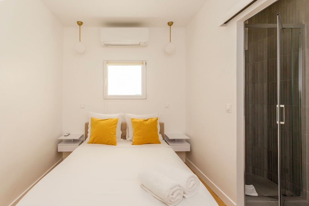 Design 1 BDR with AC