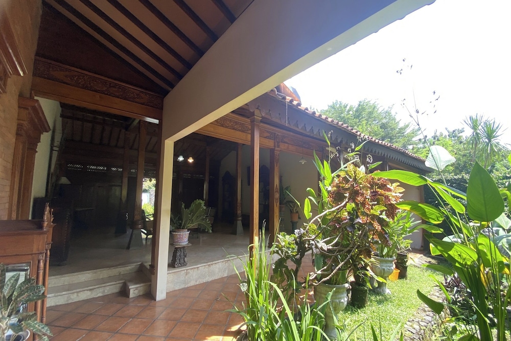 Villa Baliantoro Yogyakarta