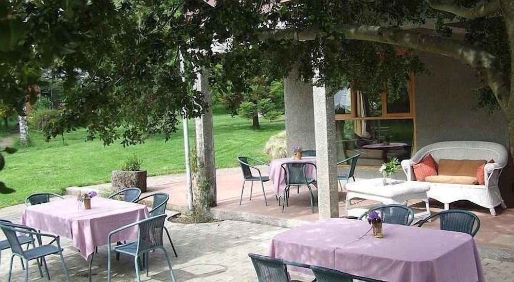 Hotel Lodge Landhaus Pucon