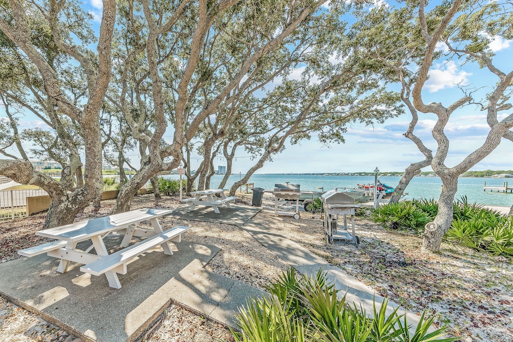 Compass Point Condos