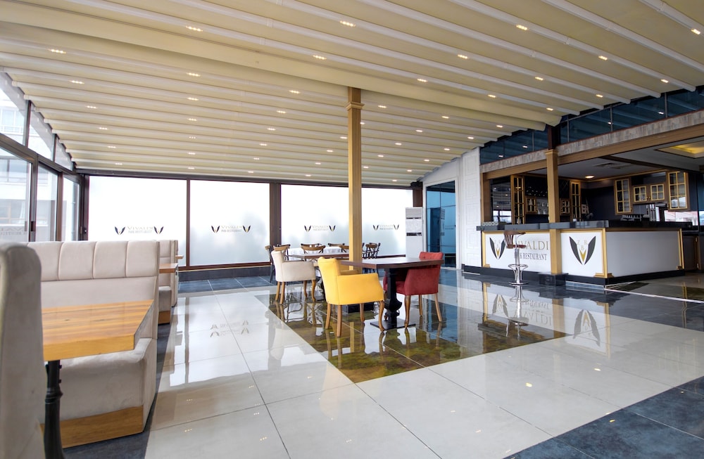 Vivaldi Park Otel - Image 6