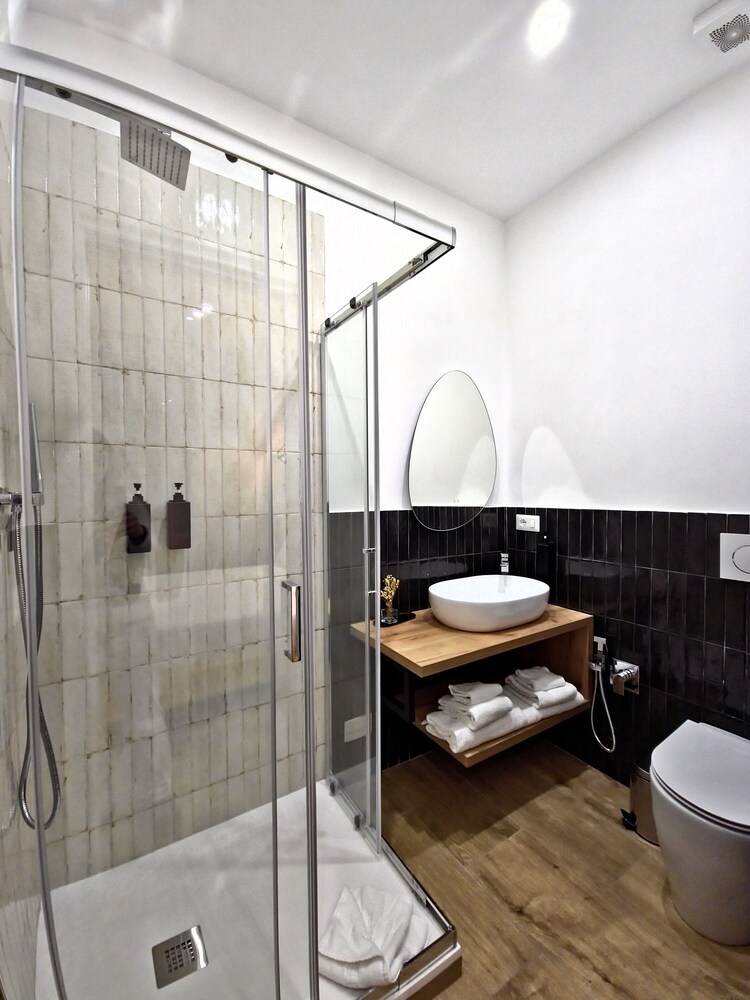 Ventuno Dei Luxury Suites - San Giovanni