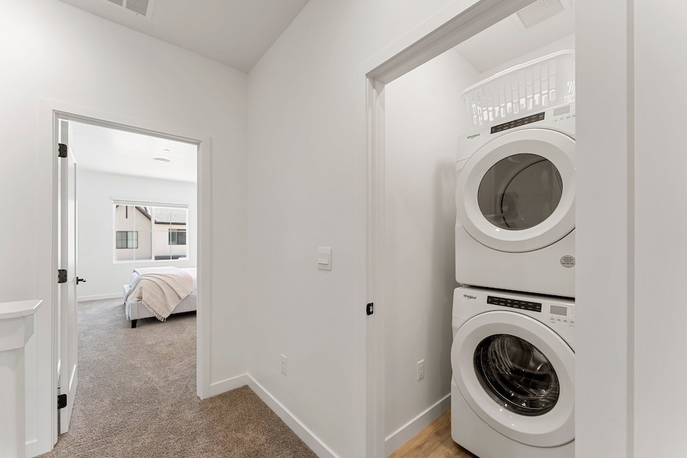 Sand Hollow Skyline 4 Bedroom Townhouse