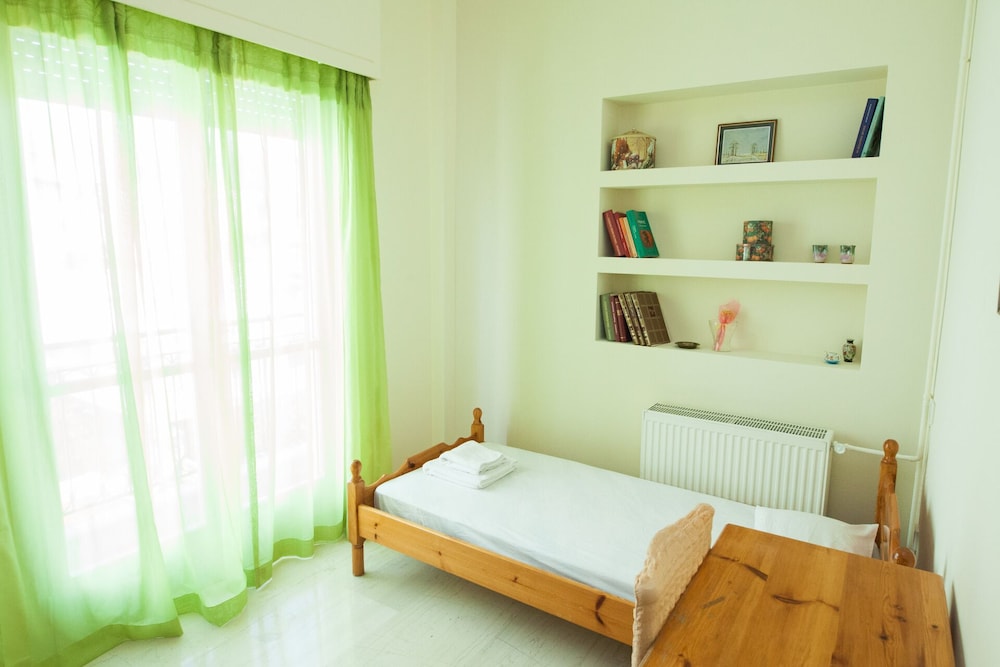 Spacious New apt w View in Agia Varvara view 5