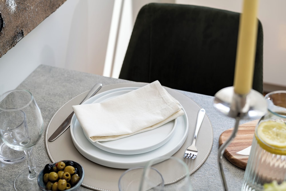 Your Apartment - Liverpool Street