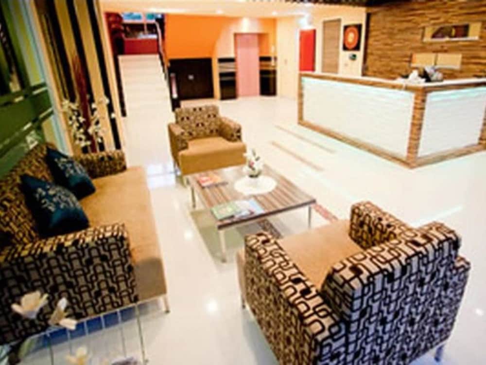 iCheck inn Residences Sukhumvit 20 - Image 3