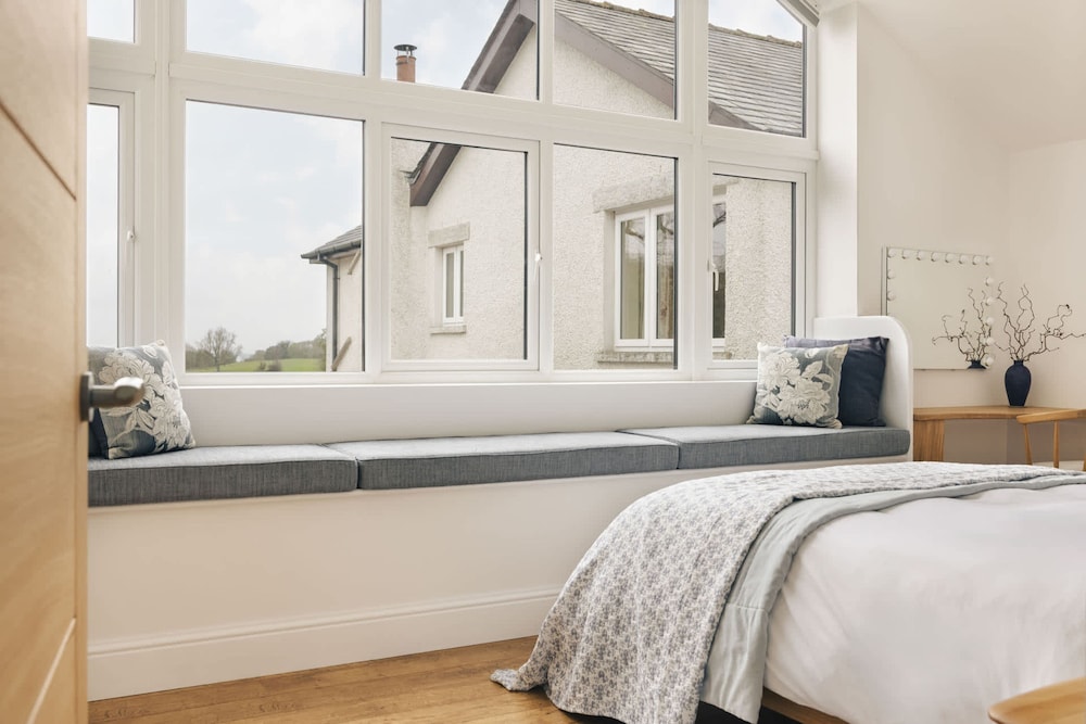 The Lookout With 1 Bedrooms and 1 Bathrooms