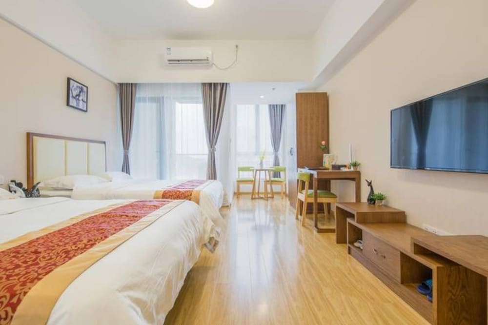 Liwu Apartment-Green Land Plaza Branch view 4