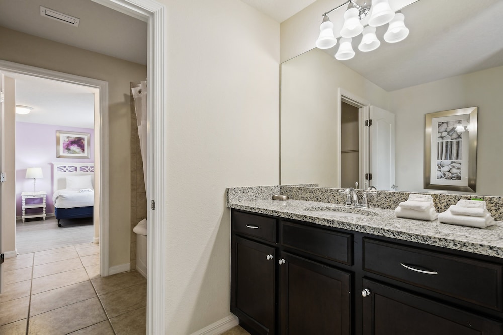 Ultimate 8BR Family Fun in Resort Near Disney!