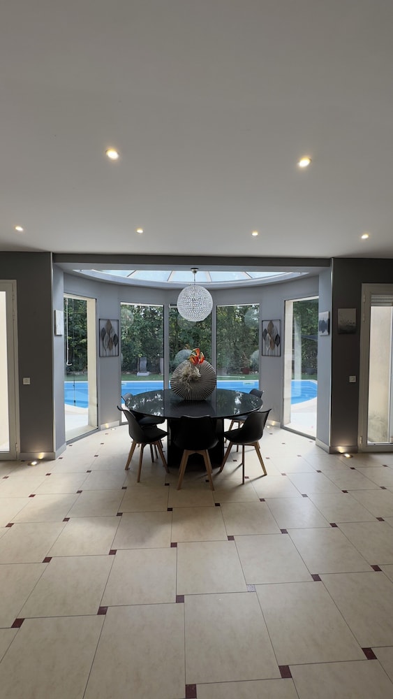 Villa confort et piscine photo 2