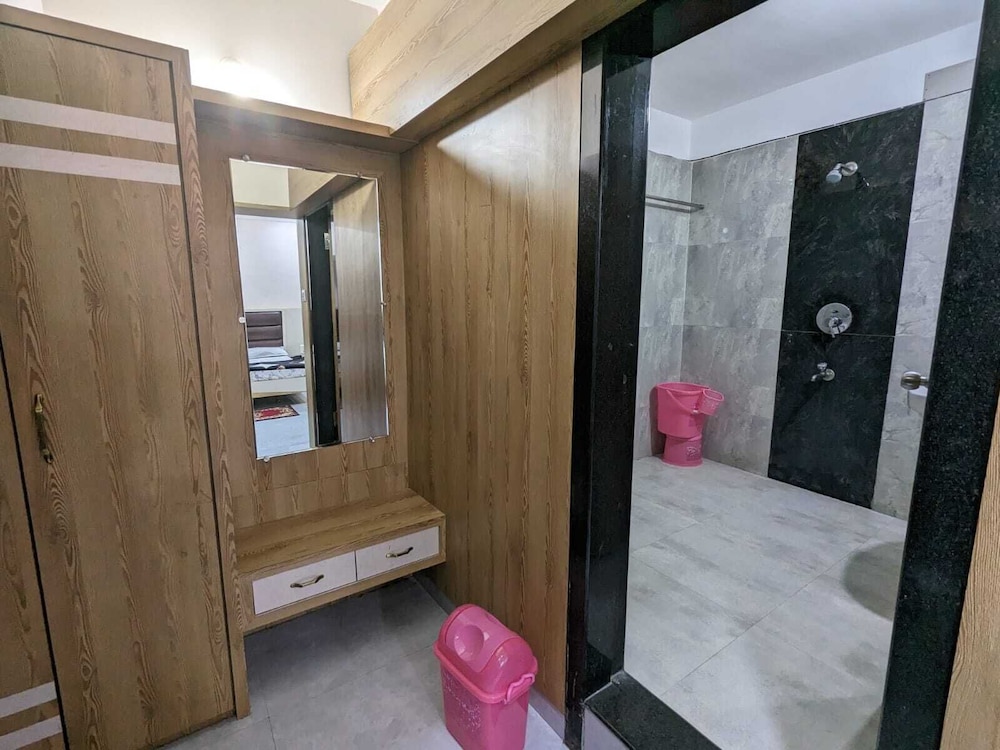 Hotel Shivneri
