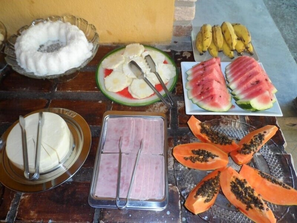POUSADA ÁGUA DE COCO