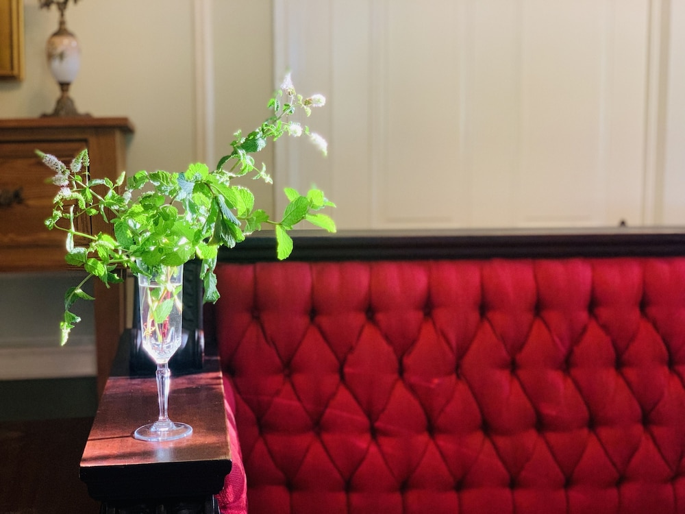 Columbus Vacations - Rothschild-Pound House Inn - Property Image 1