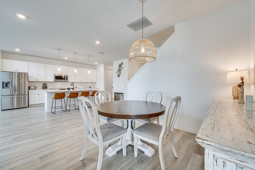Dog-friendly Davenport Gem w/ Patio Near Disney! view 3