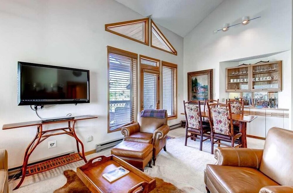 1303 Trappeur's Lodge, Trappeur's Crossing Apartment 2