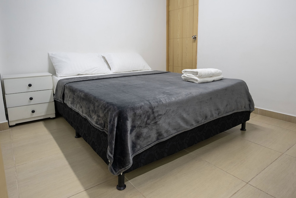 Coliving Tonchala en Medellín — hotel room