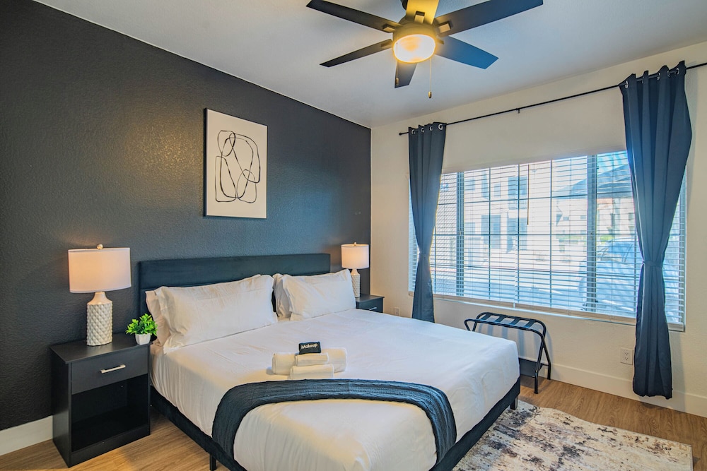 ROVE LIVING/KL - Hideaway North Scottsdale