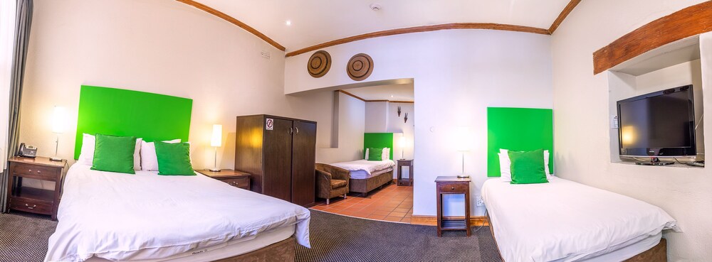 Ashanti Guest House Gardens