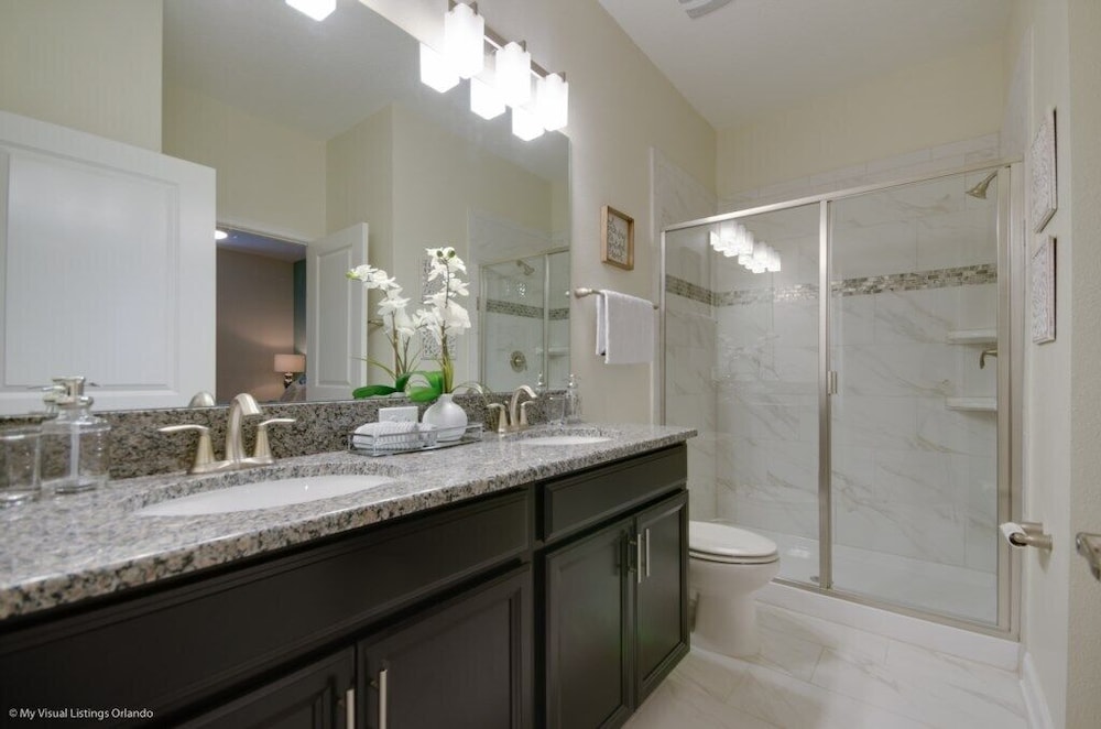 Themed Kids Room & Movie Theater Room 8 Bedroom Villa by Redawning - Image 3